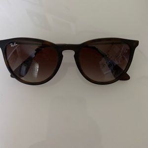 Erika Ray Bans- Tortoise